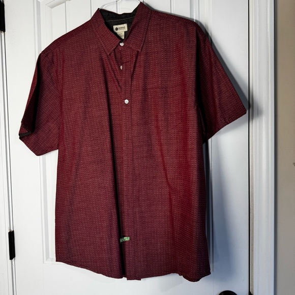 Haggar Red Casual Button Down Shirt with Subtle Pattern - Picture 2 of 5